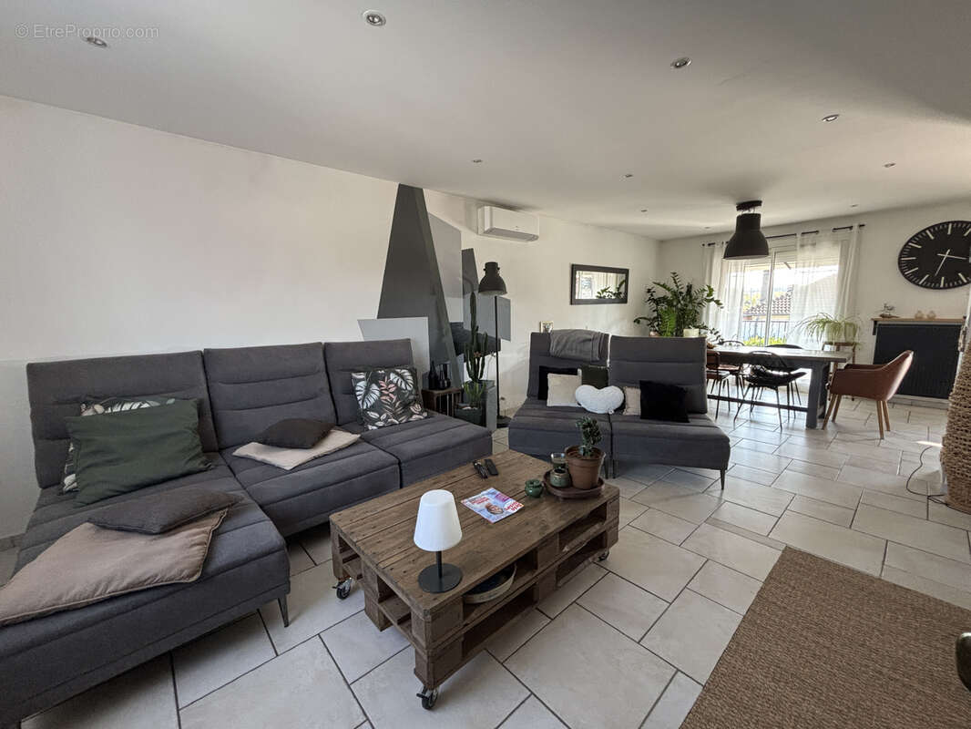 Maison à BEAUMONT-LES-VALENCE