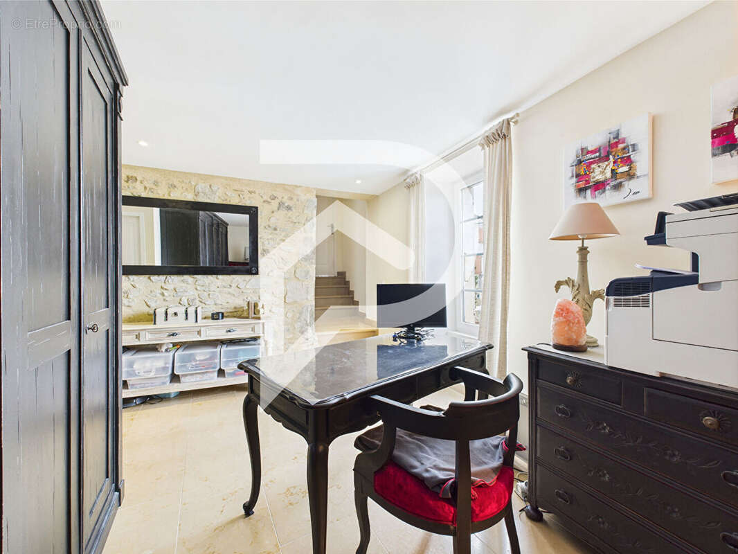 Maison à CLEON-D&#039;ANDRAN