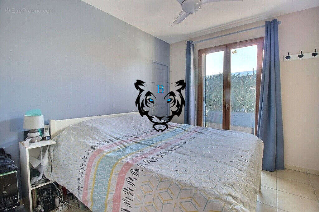 Maison à ROQUEBRUNE-SUR-ARGENS