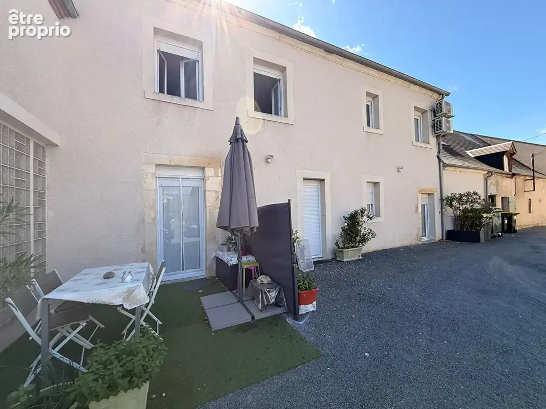 BOURGES/ASNIERES  Immeuble de 6 appartements et 6 parkings. - photo 2