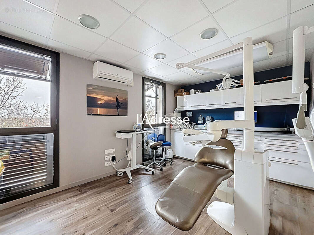 Exclusivité l'Adresse Immobilier - Plaisance du Touch - Local professionnel de 47.80m² avec 1 place de parking en Sous-sol - Pla - photo 8