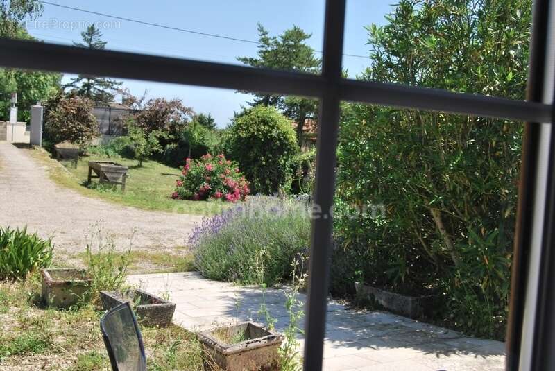 Maison à BRIE