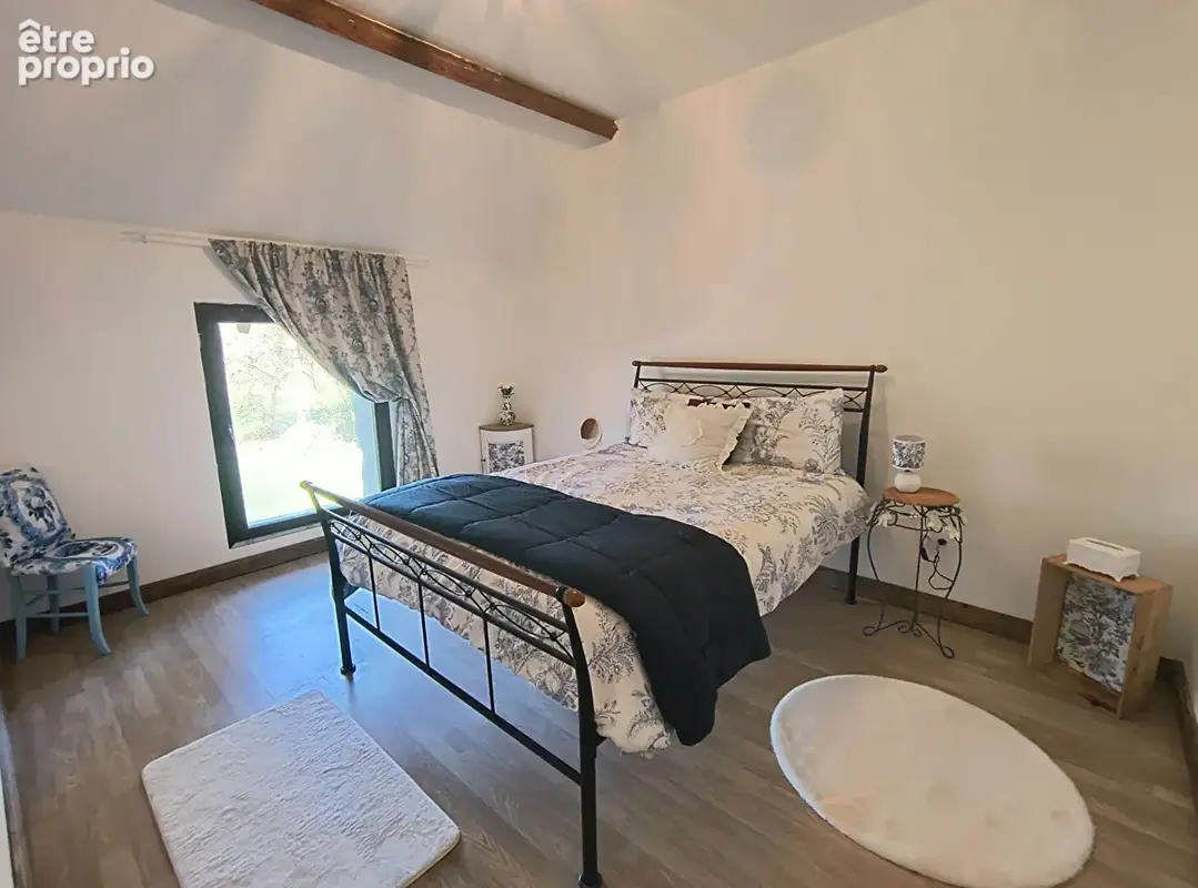 CREUSE - Maison polyvalente de 5 chambres avec piscine, dépendances et possibilité d'aménager un gîte - photo 10