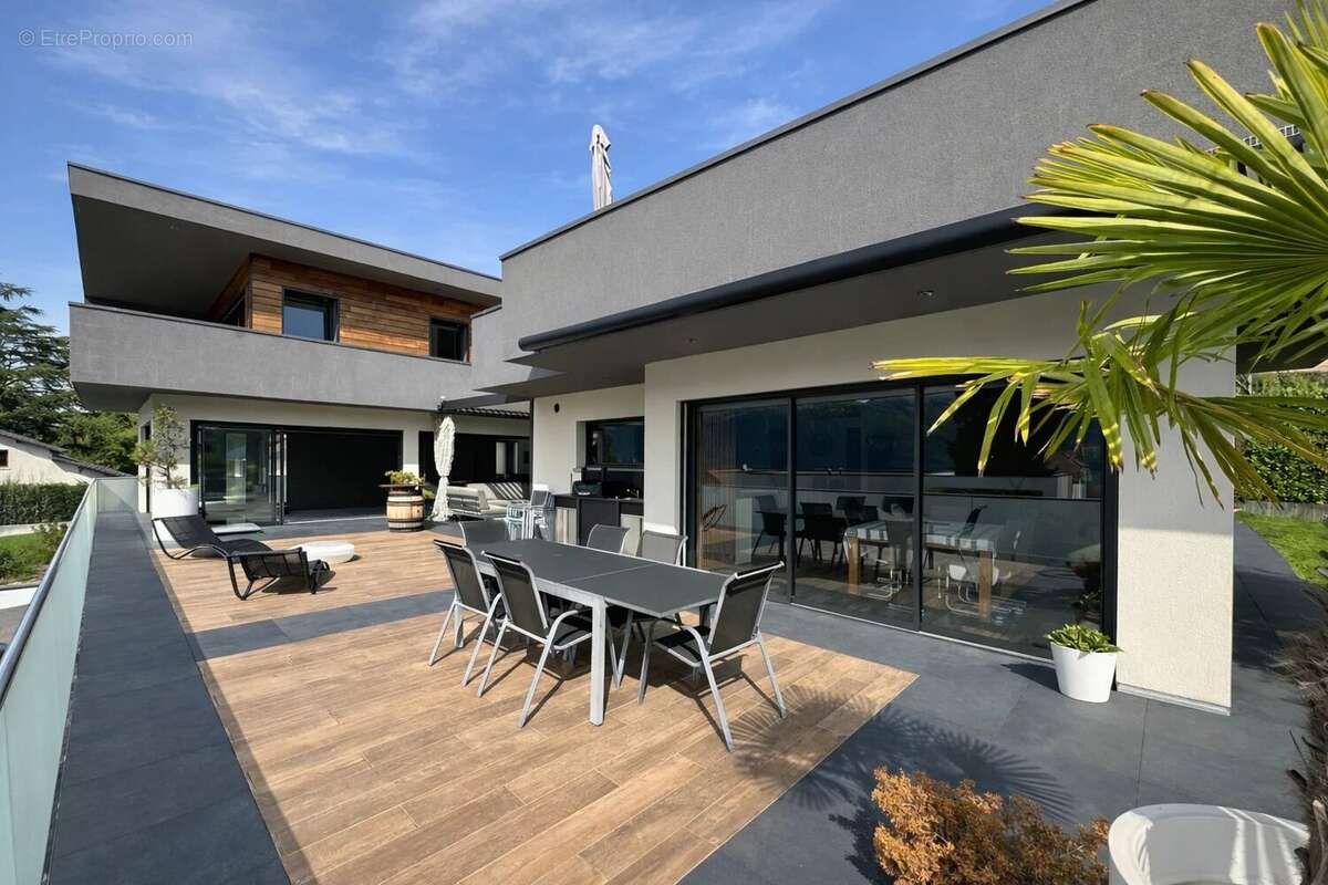 Maison à AIX-LES-BAINS