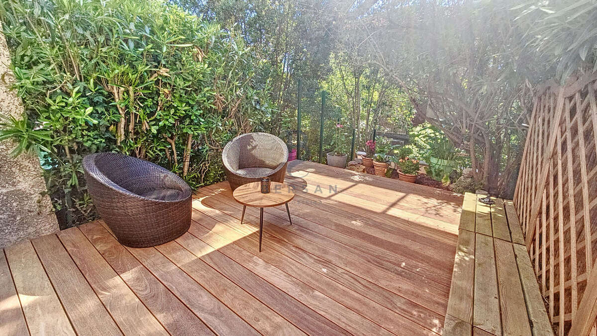 Appartement à FREJUS