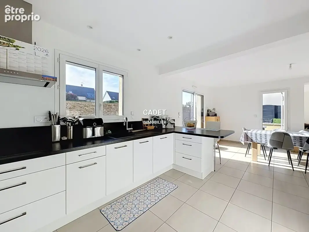 Maison 6 pièces 140 m² à vendre à Saint-Pair-Sur-Mer (50380) - photo 2
