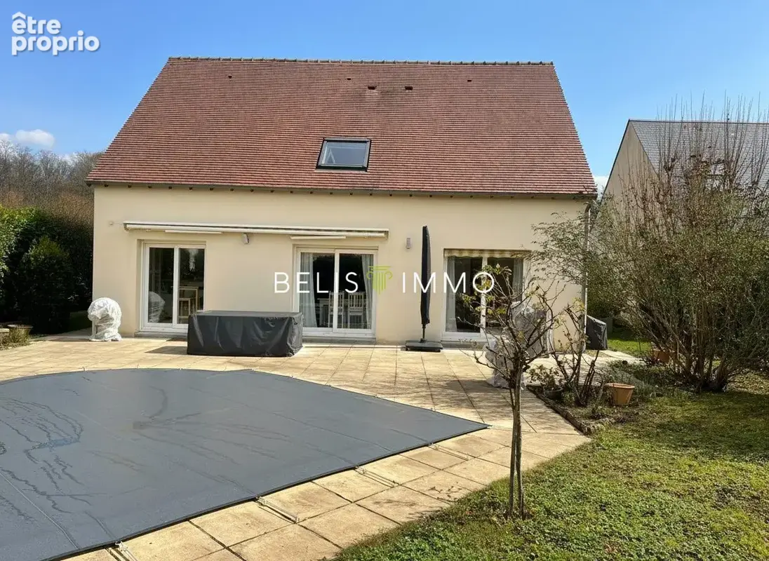 Photo Maison à Ballan-Mire au prix de 479 000€