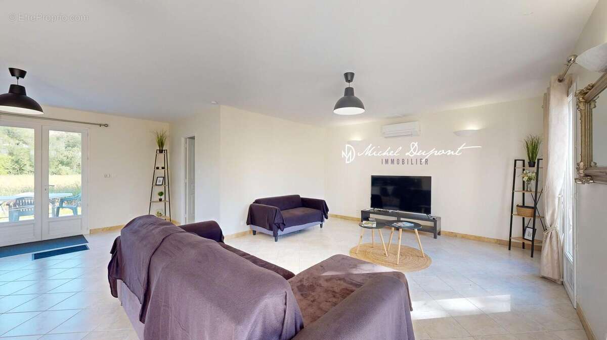 Photo 3 - Maison à LE BUGUE