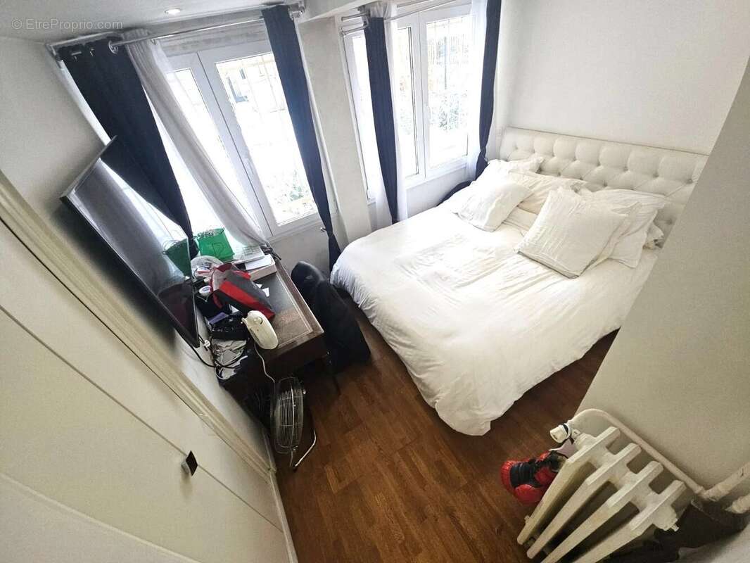 Appartement à PARIS-12E
