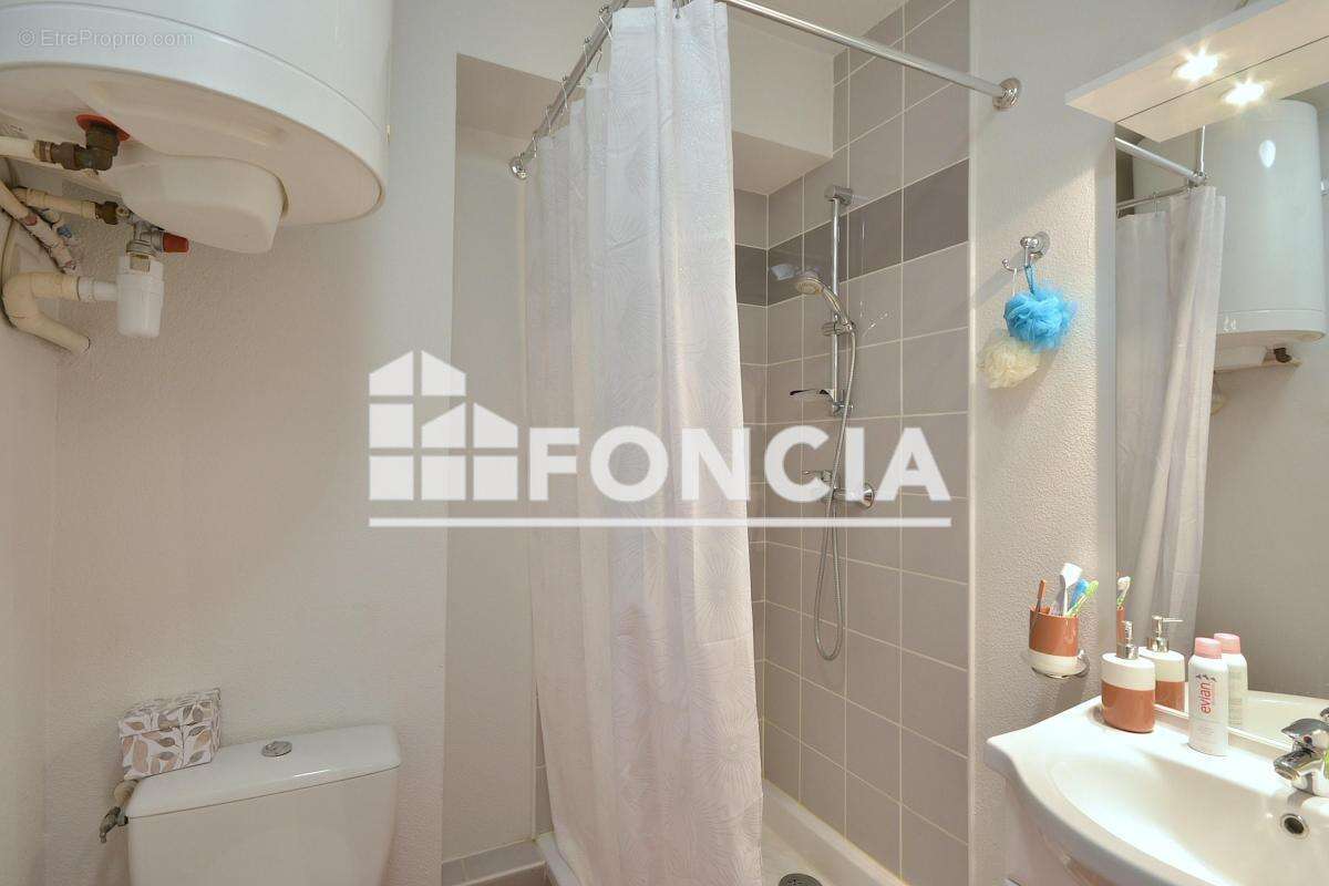 Appartement à LYON-8E