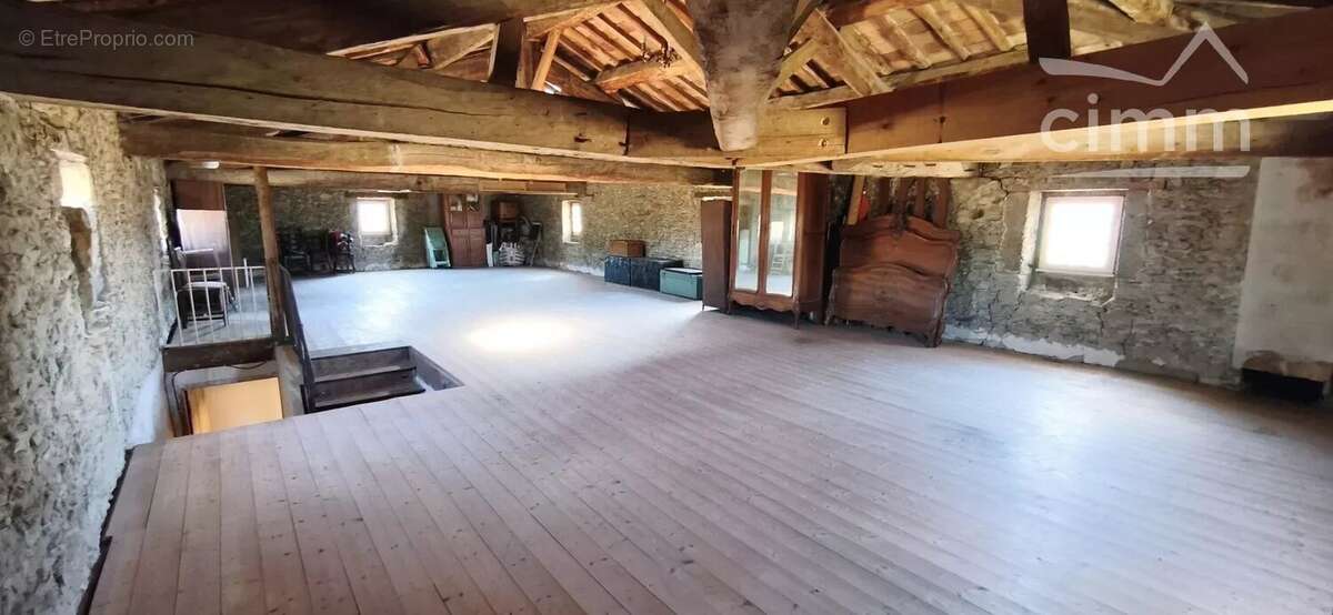 Maison à CHABEUIL
