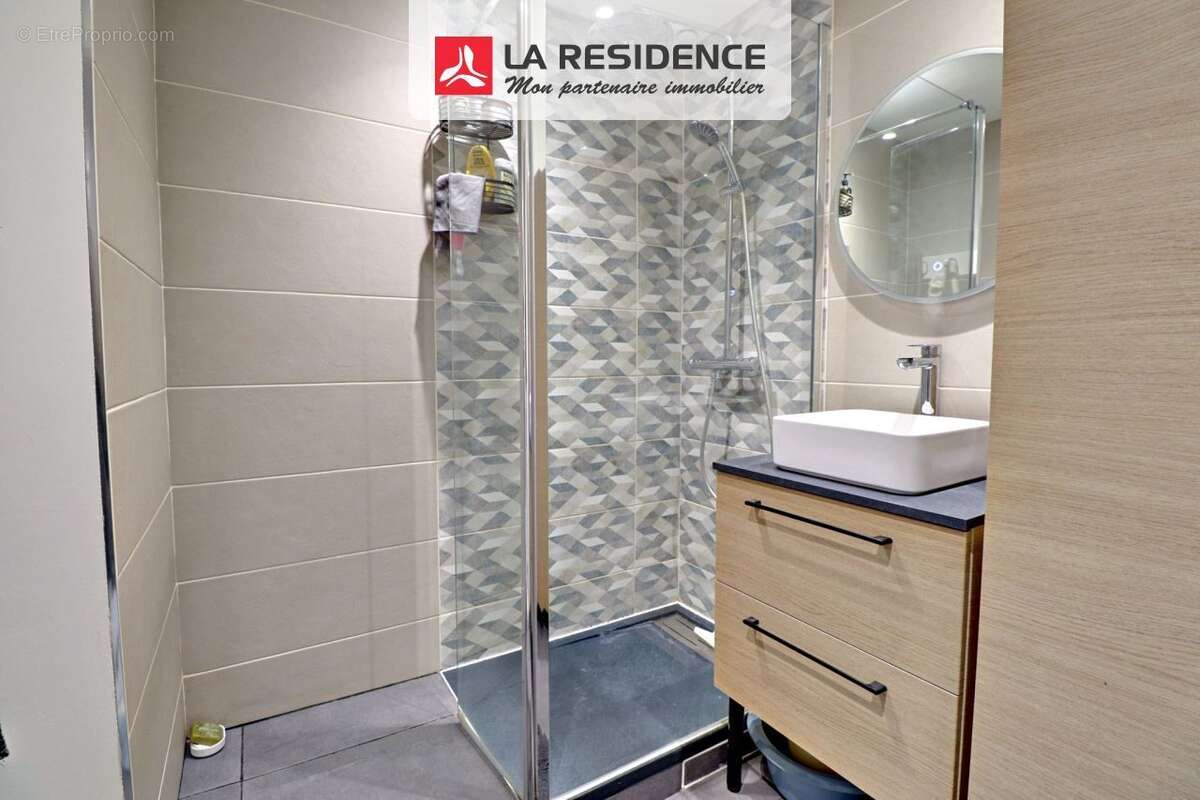 Appartement 47 m² à Vaureal  - photo 8