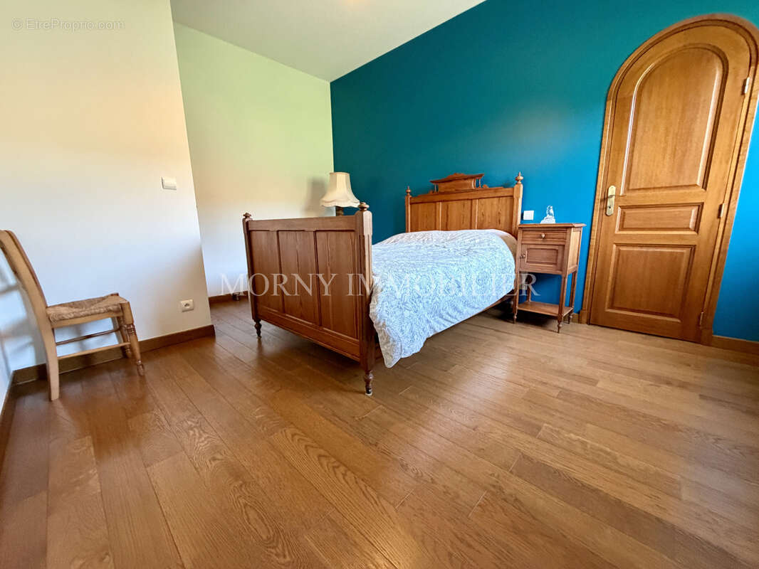 Maison à SAINTE-OPPORTUNE-LA-MARE