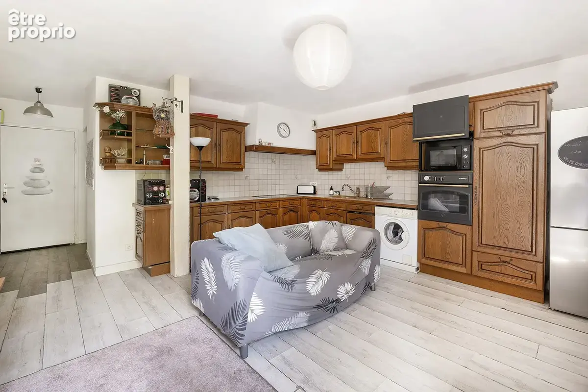 Coup de cœur   appartement avec jardin privatif, cave voûtée et parking - photo 2