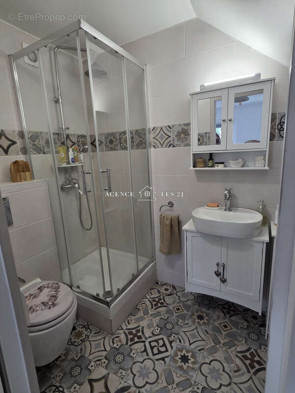 Les Caillols   Marseille 11e   Villa 6 pièces de 119 m2 avec vue dégagée - photo 23