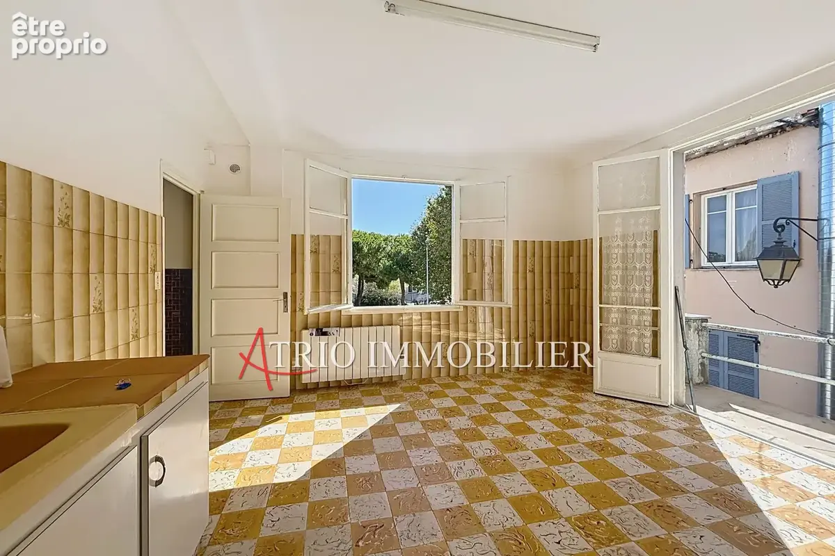 Maison 4 pièces 70 m² à vendre à Saint-Laurent-Du-Var (06700) - photo 8