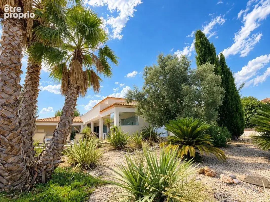 Villa standing à Mèze de 200 m² avec piscine sur terrain de 2000 m² - photo 3