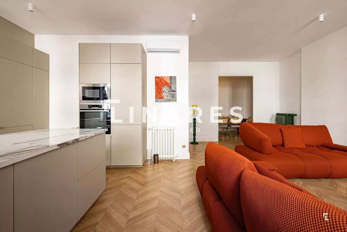 Appartement à MARSEILLE-6E