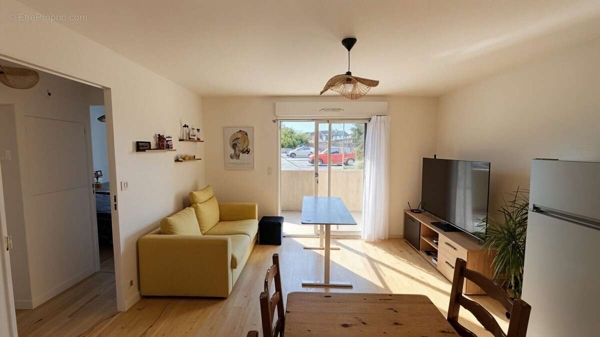 Appartement à JANZE