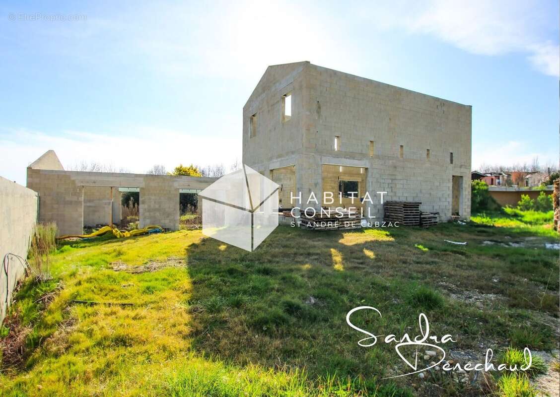 Maison à MONTLIEU-LA-GARDE