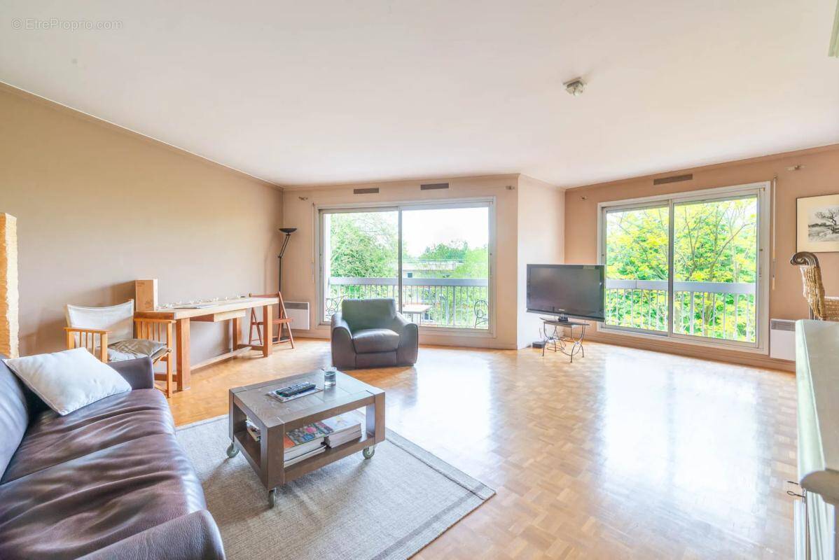 Appartement à LE VESINET