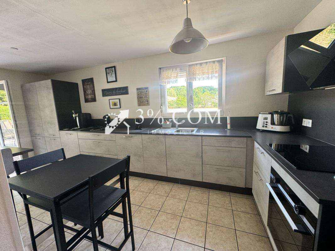 3%COM Jolie  maison mitoyenne 3 chambres et jardin - photo 7