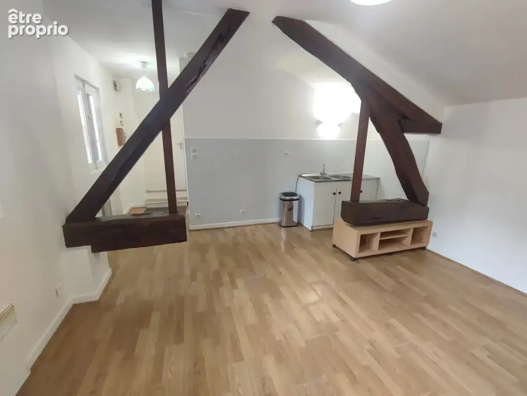 Maison 8 pièces 156 m² + cour - photo 4