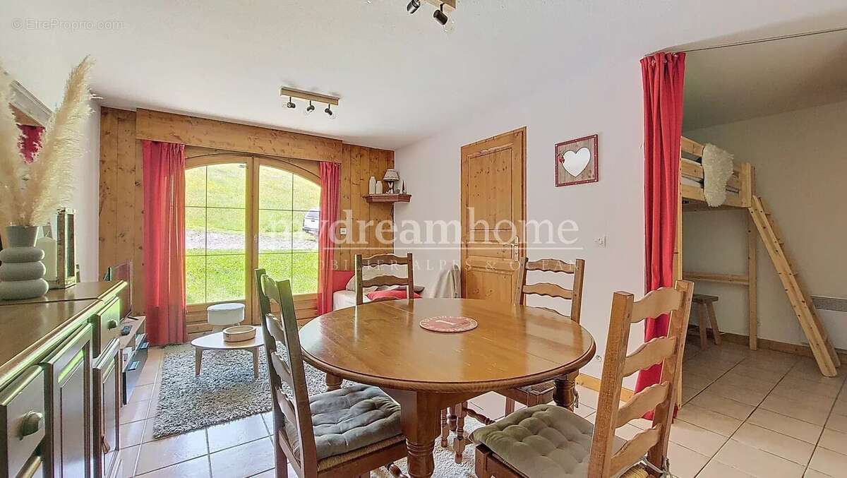 Appartement à FLUMET