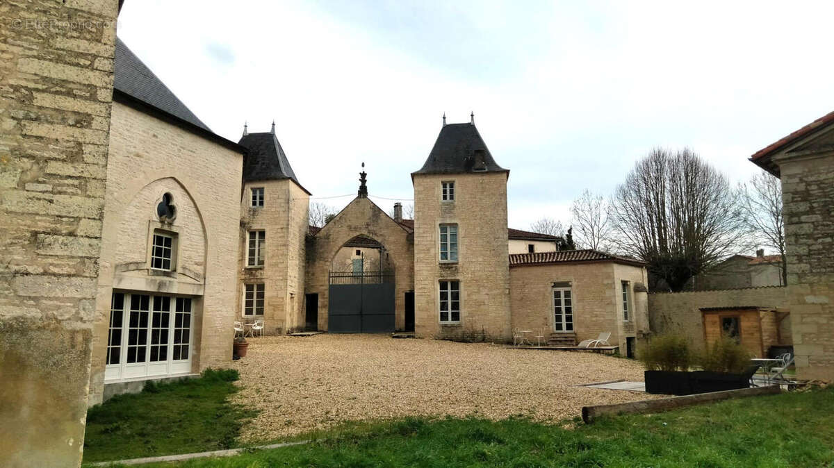 OVERVIEW - FEV 2026 - Maison à TUSSON