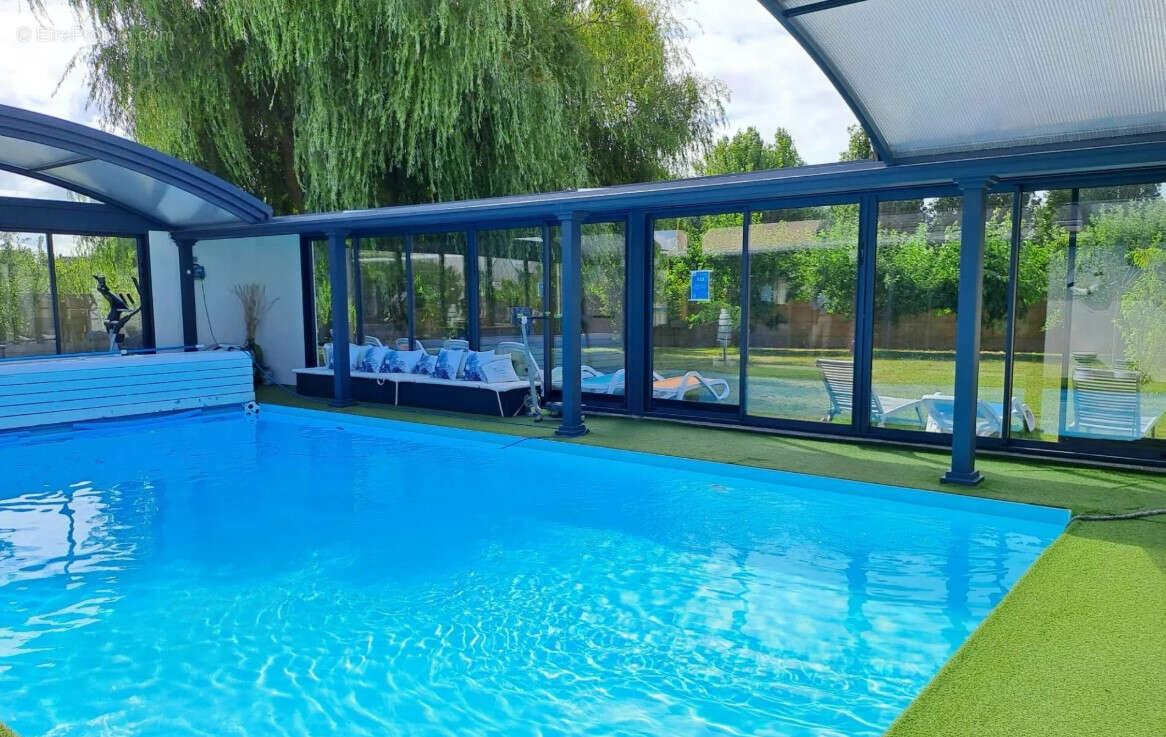 Ensemble immobilier d'exception à étel ! résidence principale & gîtes ! piscine !dpe b - photo 12