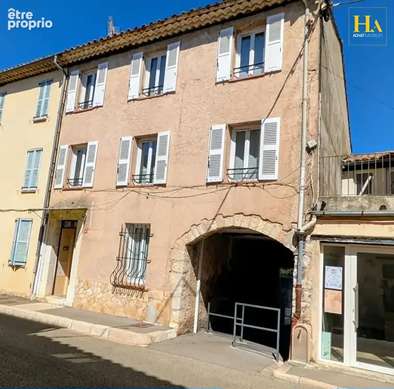 Immeuble / Maison de village au calme avec belle vue - photo 2