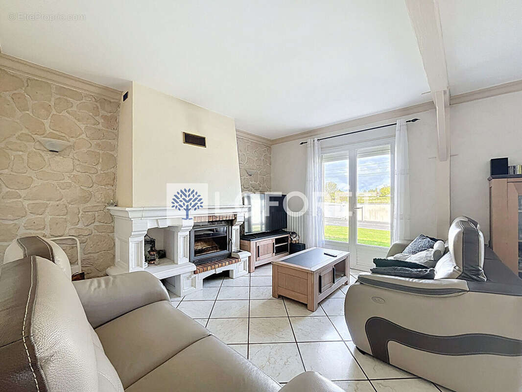 Maison à CHATILLON-SUR-THOUET