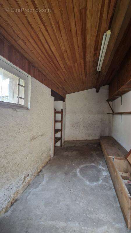 Maison à SAINT-JULIEN-DE-CONCELLES