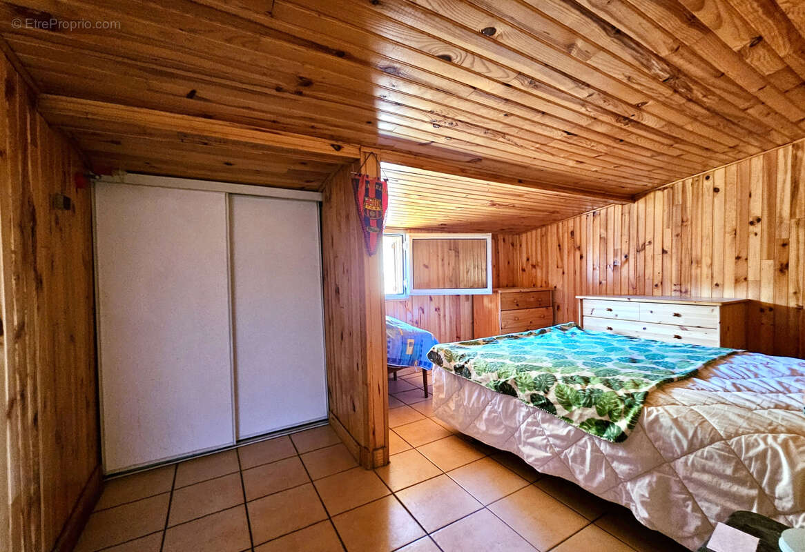 Terrain à LA TESTE-DE-BUCH