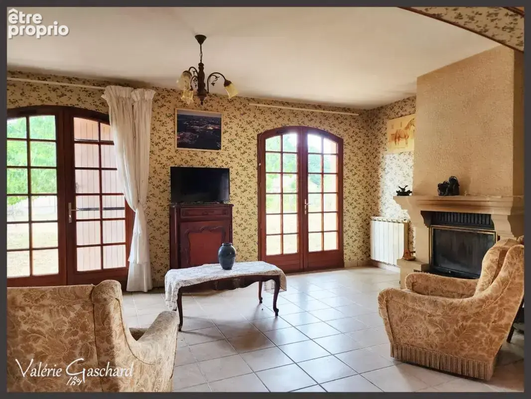Le Pizou (dordogne) maison de 128 m² +  2850 m² de terrain et triple garage - photo 12