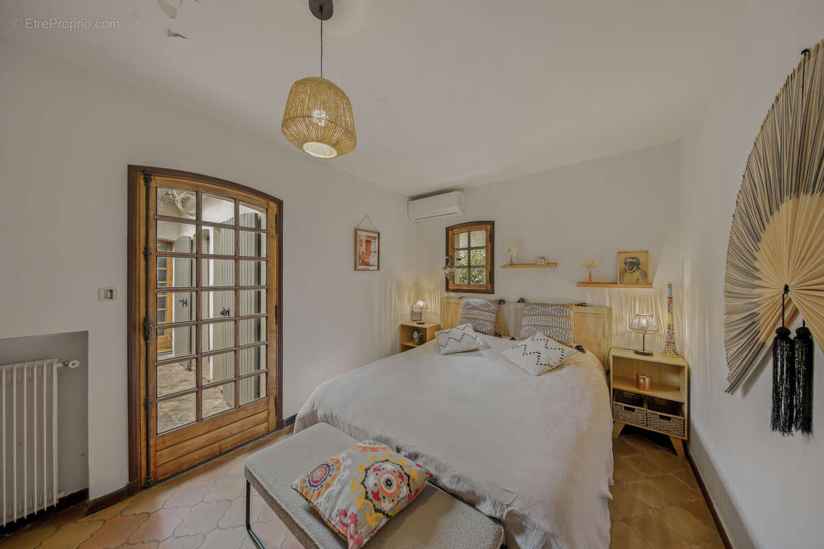 Maison à CUERS