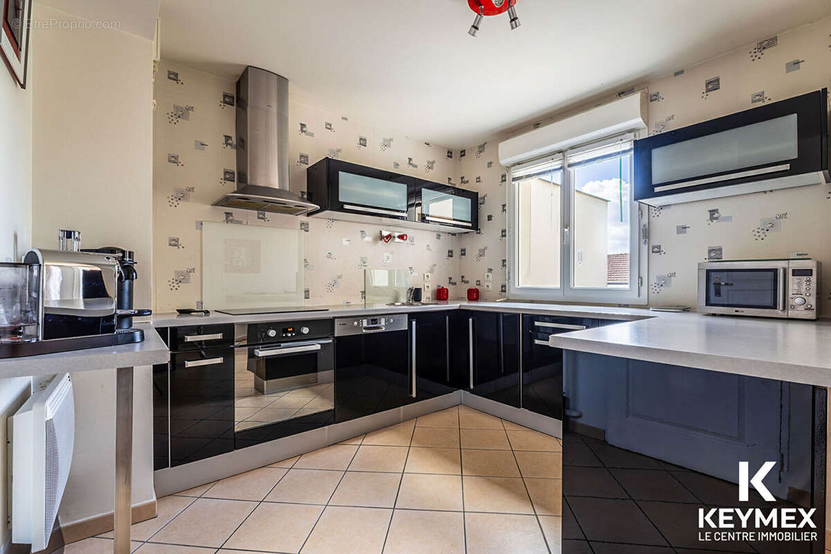 Appartement à LE MESNIL-EN-THELLE