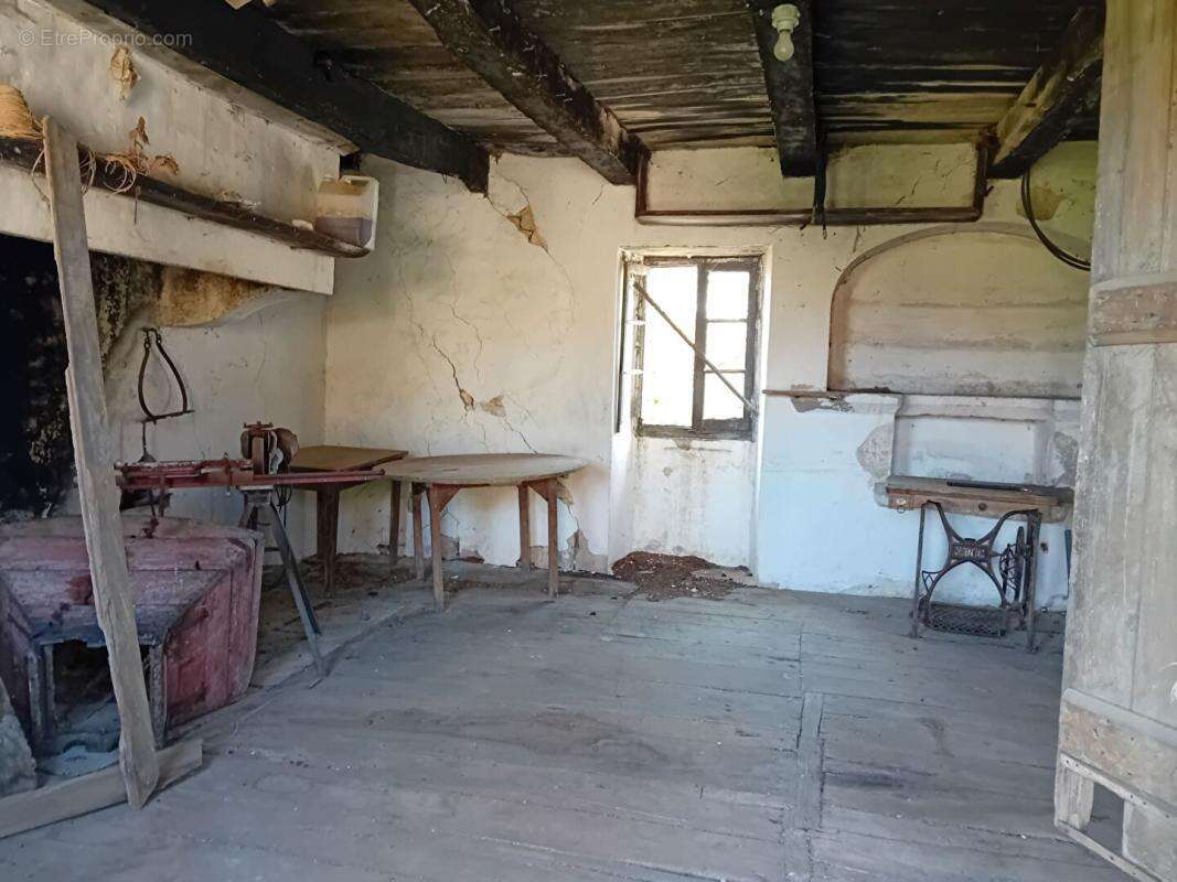 Maison à PARISOT