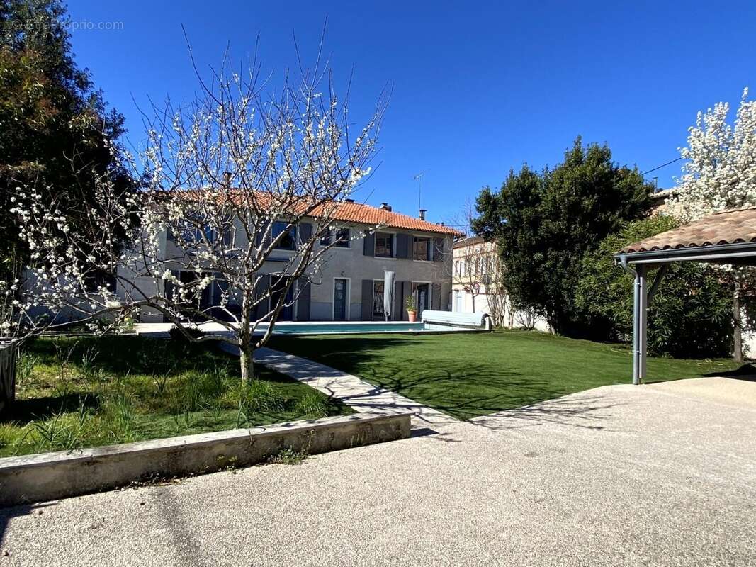 Maison à RABASTENS