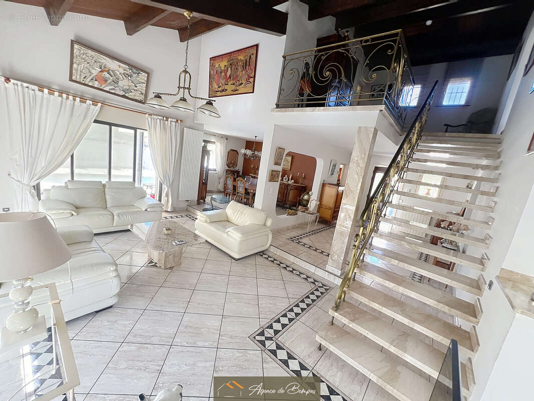 Maison à BOMPAS