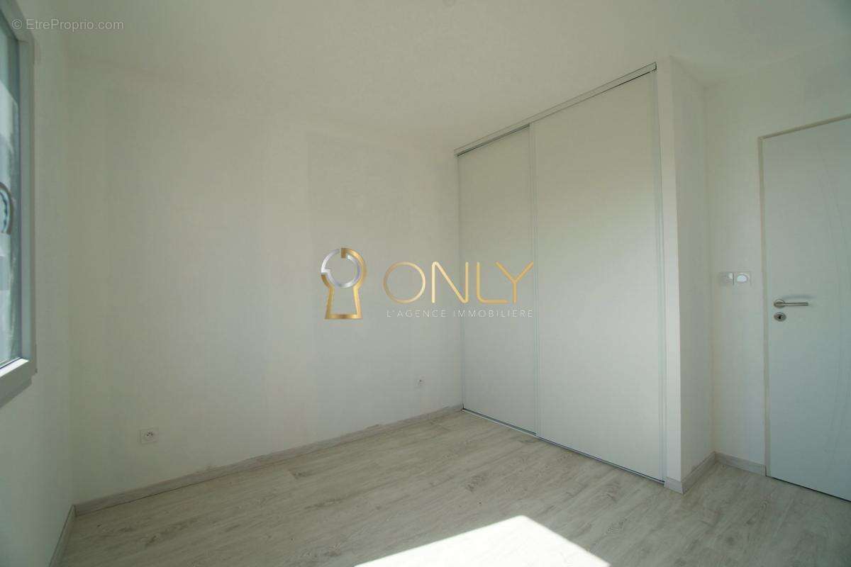 Maison à VILLENEUVE