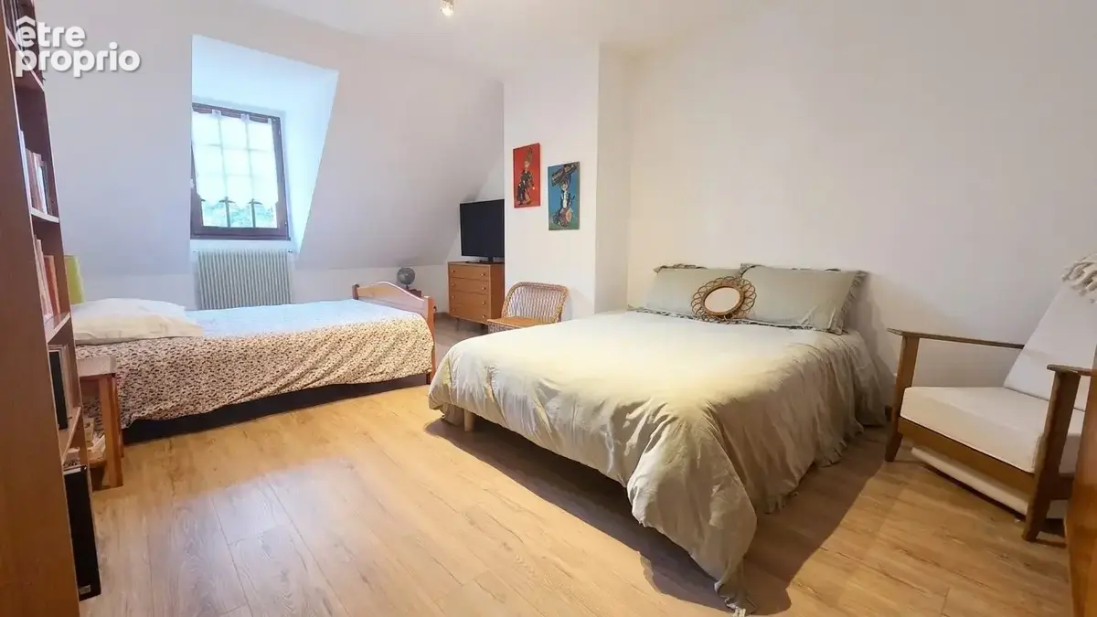 Charmante maison parfaitement entretenue en plein centre d'EPEIGNÉ LES BOIS - photo 8