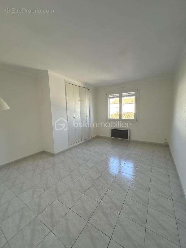 Maison à LIGNAN-SUR-ORB