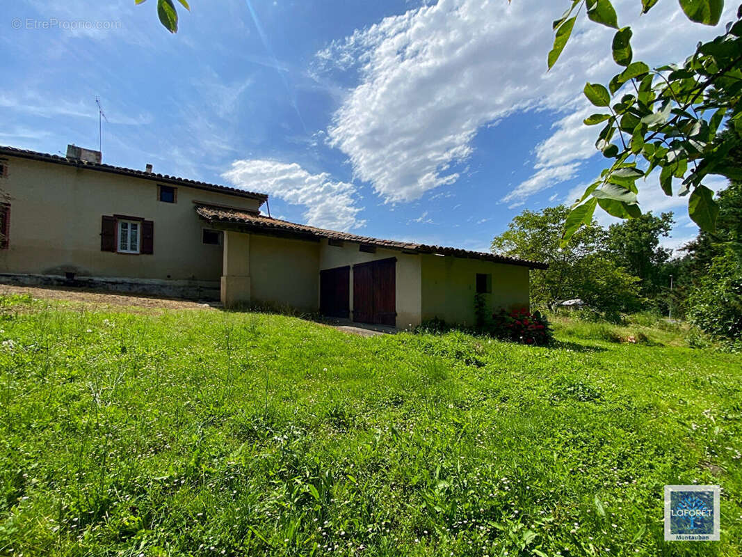 Maison à L'HONOR-DE-COS