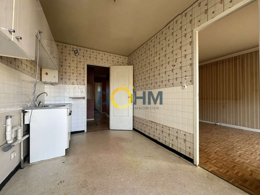 appt hyper centre balcon, ascenseur et garage - photo 4