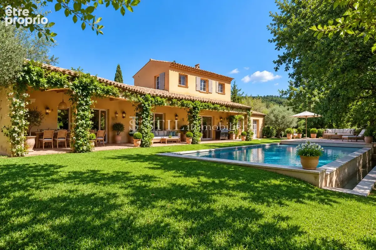 Photo Maison à Plan-De-La-Tour au prix de 1 690 000€