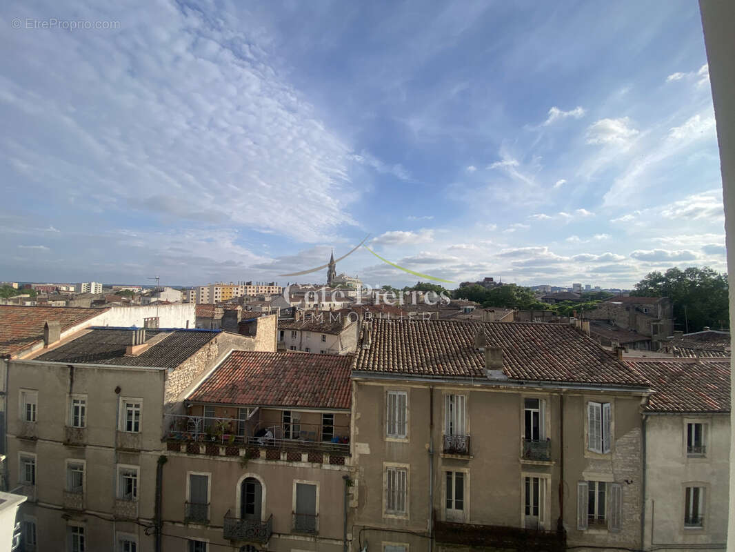 Appartement à NIMES
