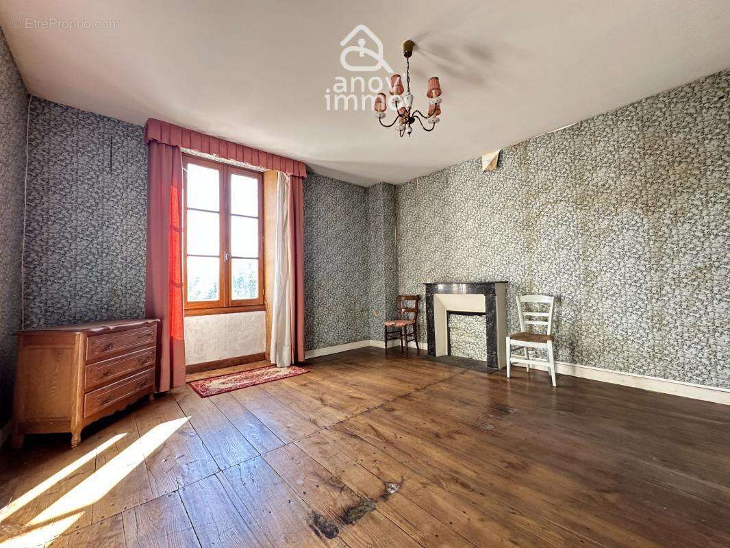 Maison 8 pièces 198 m2 MASSIGNAC - photo 15