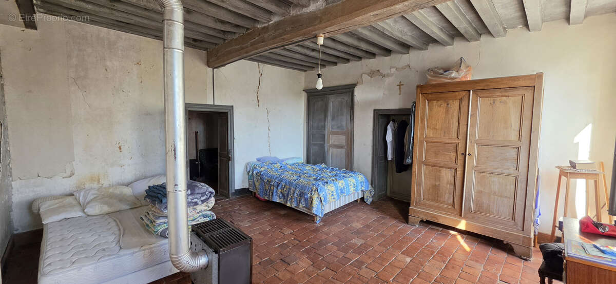 Maison à CHAMPALLEMENT