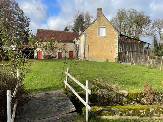 Maison à CONDE-SUR-HUISNE